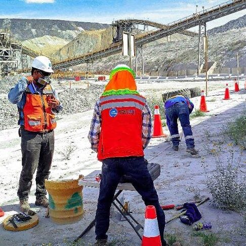 Servicio de medición de sistema de tierras y pararrayos en planta de sulfuros en minera peñasquito bg